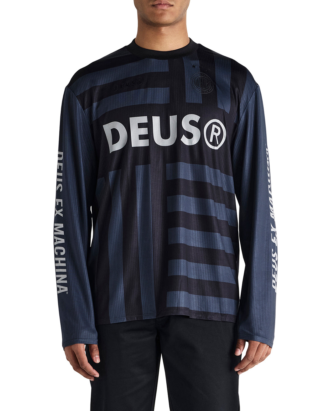 blackout-moto-jersey-black|Model