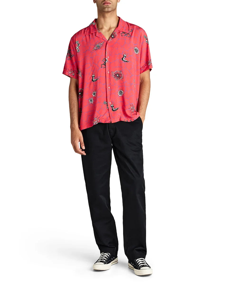 DEUS EX MACHINA VIBRANT VIRUS SHIRT STRAWBERRY