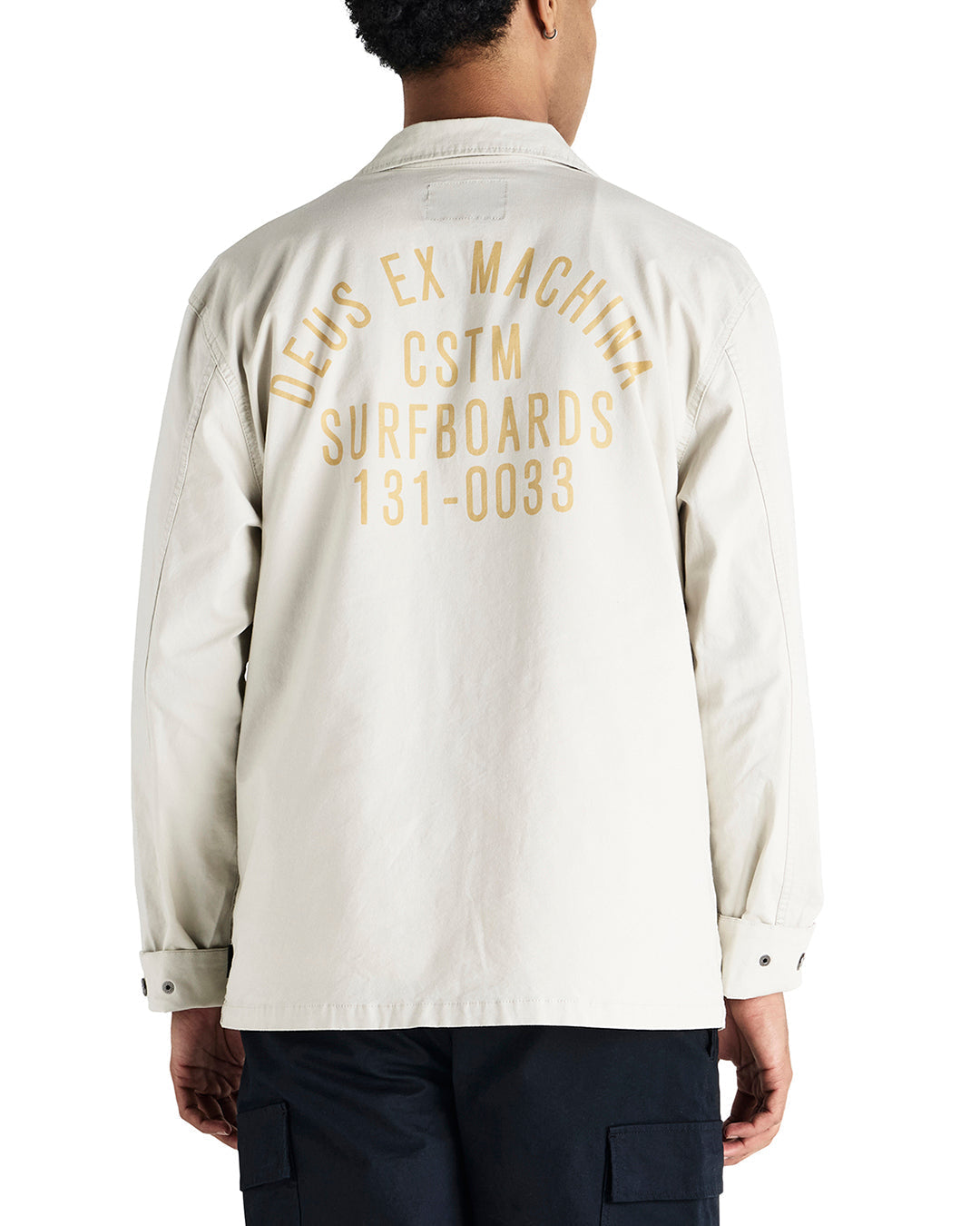 tommy-poplin-surf-shirt-dirty-white|Model