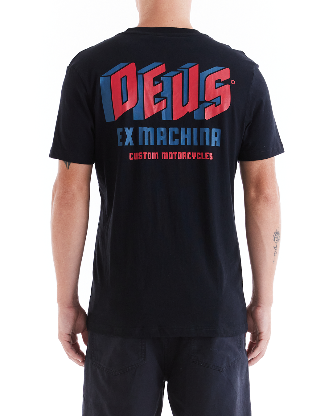 Slab Tee - Black|Model