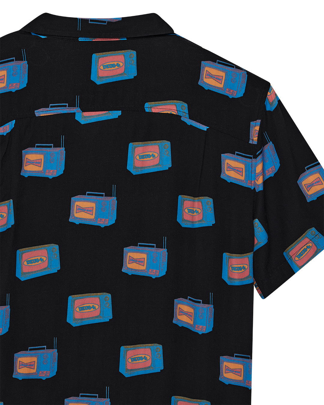 DEUS EX MACHINA TV PARTY SHIRT - BLACK