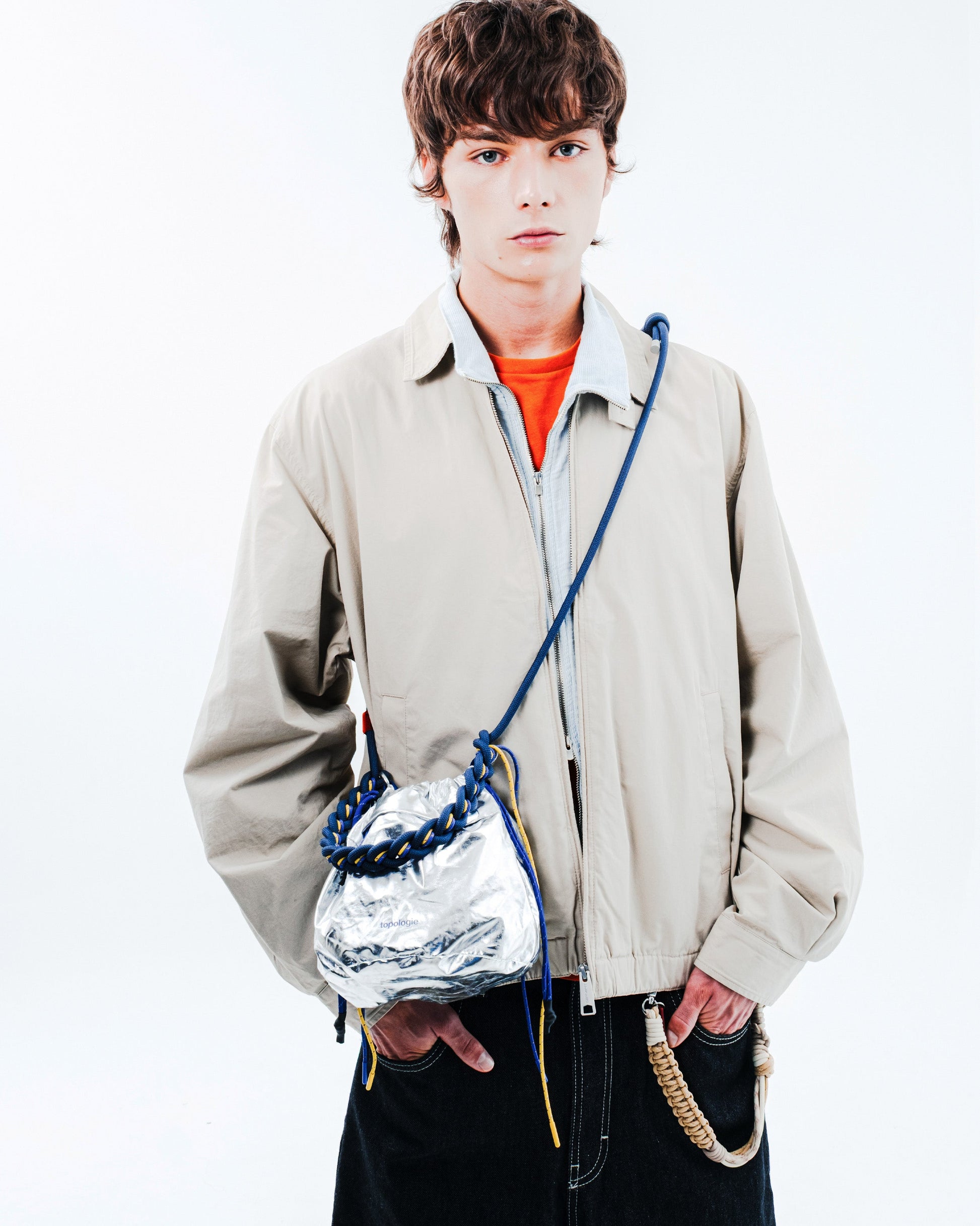 TOPOLOGIE REVERSIBLE BUCKET