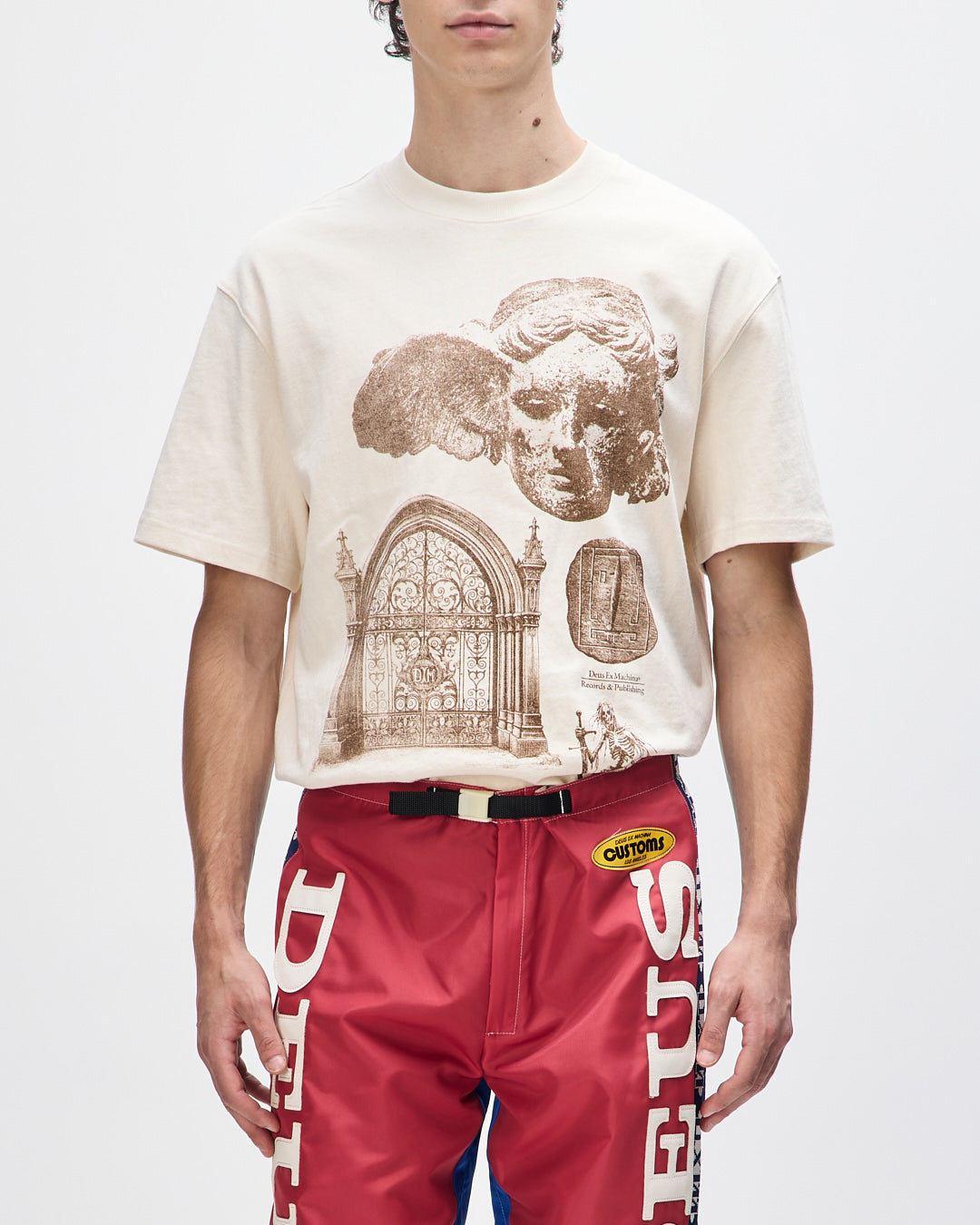 invocation-tee-dirty-white|Model