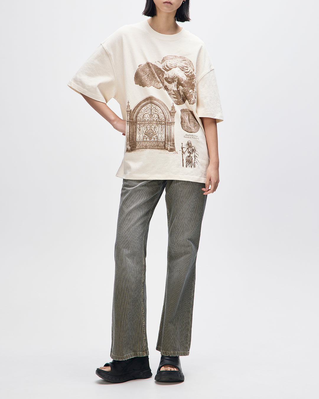 DEUS EX MACHINA INVOCATION TEE - DIRTY WHITE