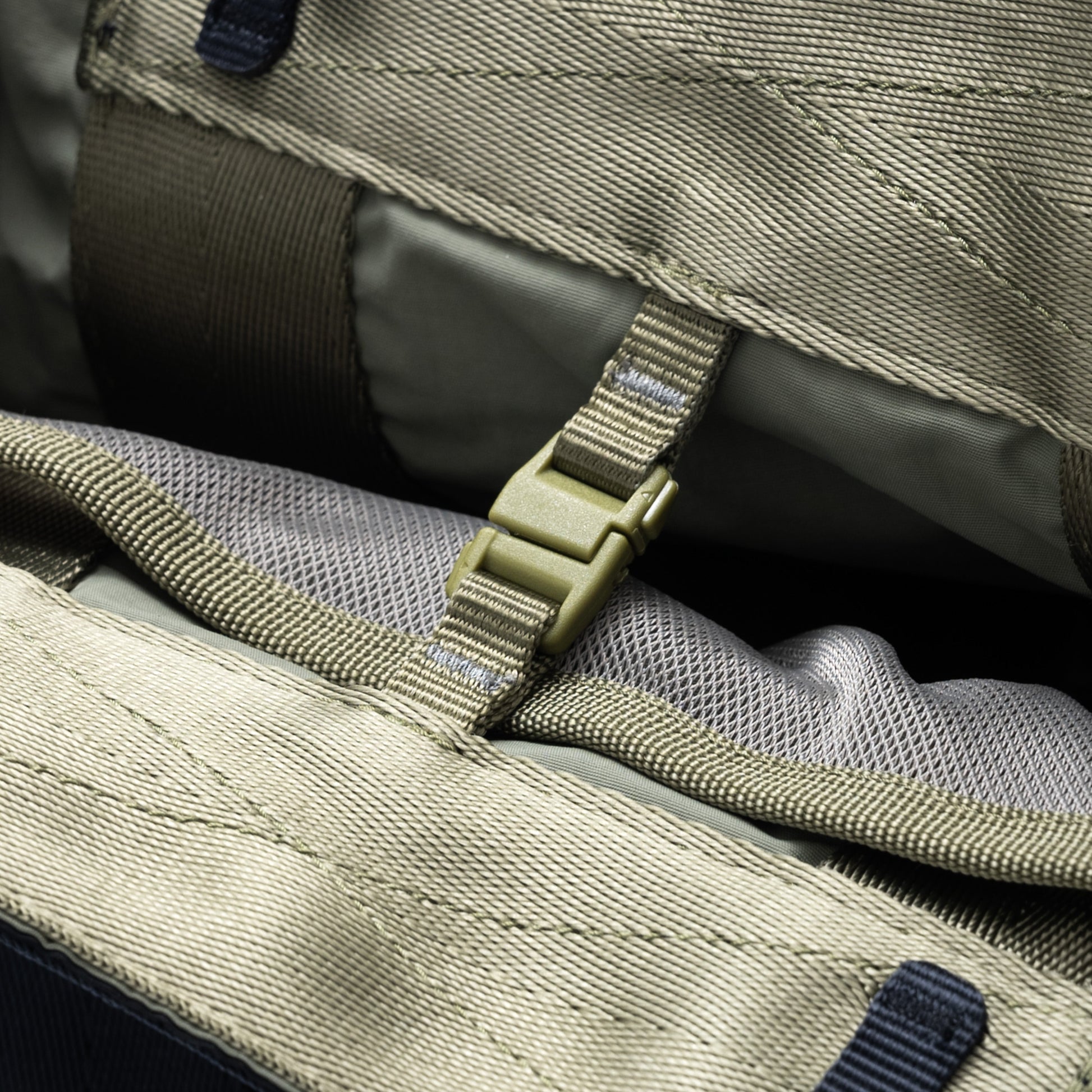 TOPOLOGIE SUMMIT TOTE SMALL