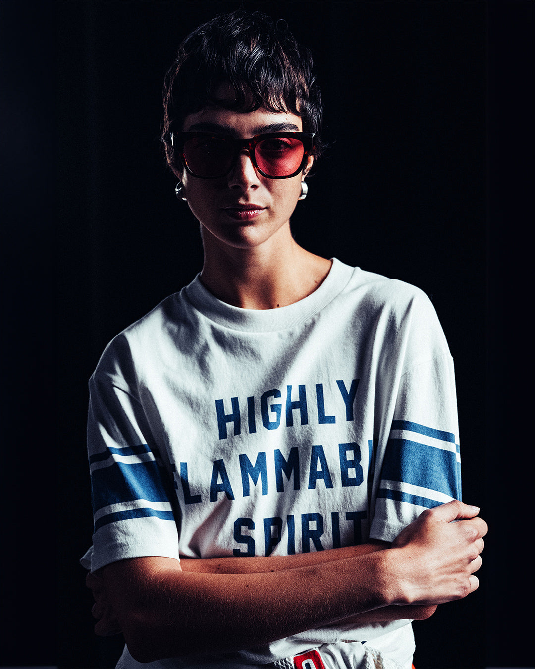 flammable-tee-dirty-white|Model
